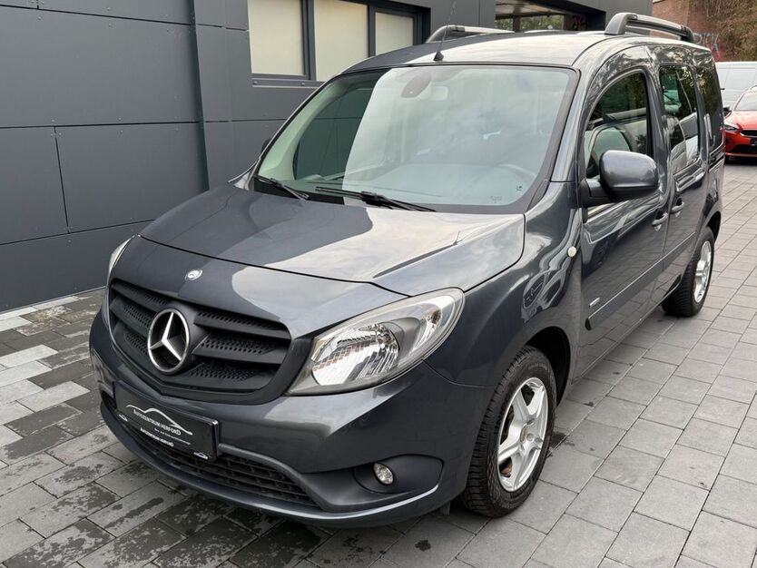Mercedes-Benz Citan 210.000 km 6.700 € Herford 32051