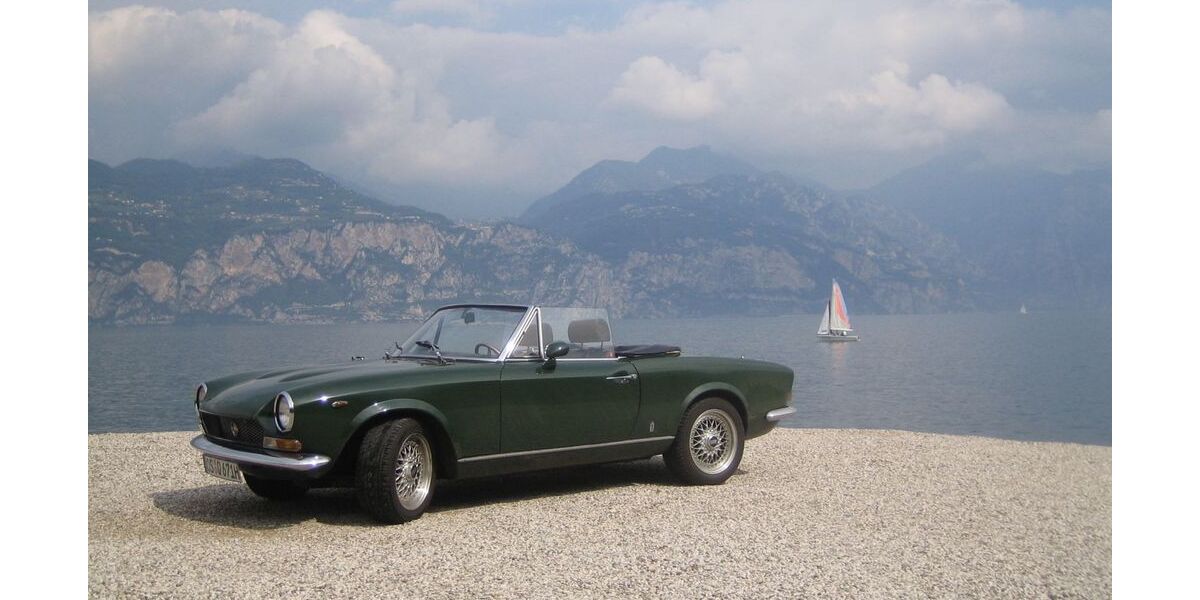 Fiat 124 Spider 999.999 km 11.671 &euro; Melle 49324