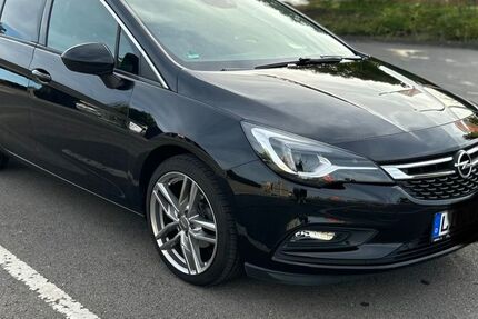 Opel Astra 89.000 km 10.950 € Detmold 32756