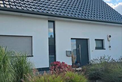 Haus Bad Oeynhausen Rehme - 4 Zimmer, 180 m&sup2;, 619.000&euro; | Angebot:27457345