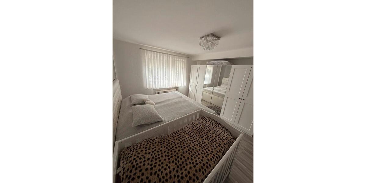 Erdgeschoßwohnung Halle - 3 Zimmer, 74 m&sup2;, 199.500&euro; | Angebot:24839316