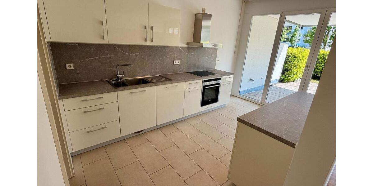 Erdgeschoßwohnung Bad Oeynhausen - 3 Zimmer, 105 m&sup2;, 1.390&euro; | Angebot:26689285