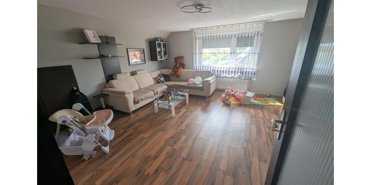 Dachgeschoßwohnung Versmold - 4 Zimmer, 62 m&sup2;, 335&euro; | Angebot:26413928