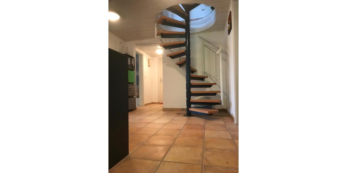 Erdgeschoßwohnung Bielefeld Jöllenbeck - 5 Zimmer, 160 m&sup2;, 260.000&euro; | Angebot:24984731