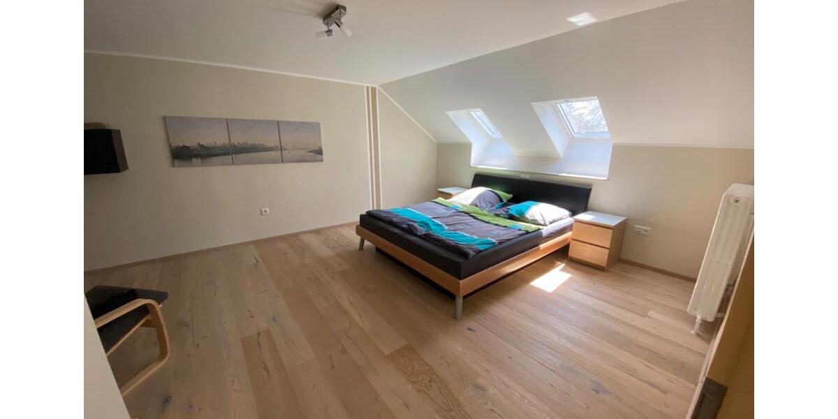 Dachgeschoßwohnung Detmold Hakedahl - 3 Zimmer, 90 m&sup2;, 129.900&euro; | Angebot:26901778