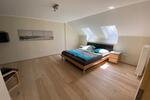 Dachgeschoßwohnung Detmold Hakedahl - 3 Zimmer, 90 m&sup2;, 129.900&euro; | Angebot:26901778