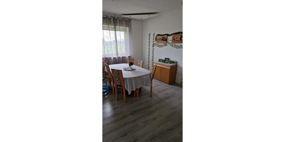 Mehrfamilienhaus, Wohnhaus Halle - 14 Zimmer, 236 m&sup2;, 350.000&euro; | Angebot:14327627