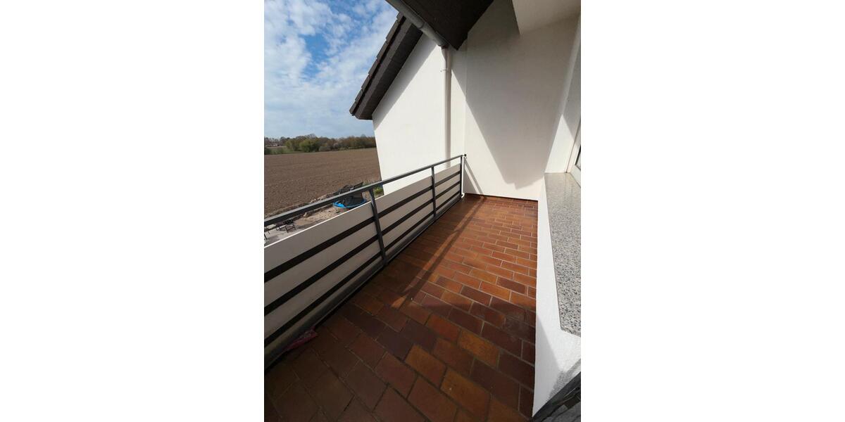 Erdgeschoßwohnung Lage - 3 Zimmer, 82 m&sup2;, 400&euro; | Angebot:26423979