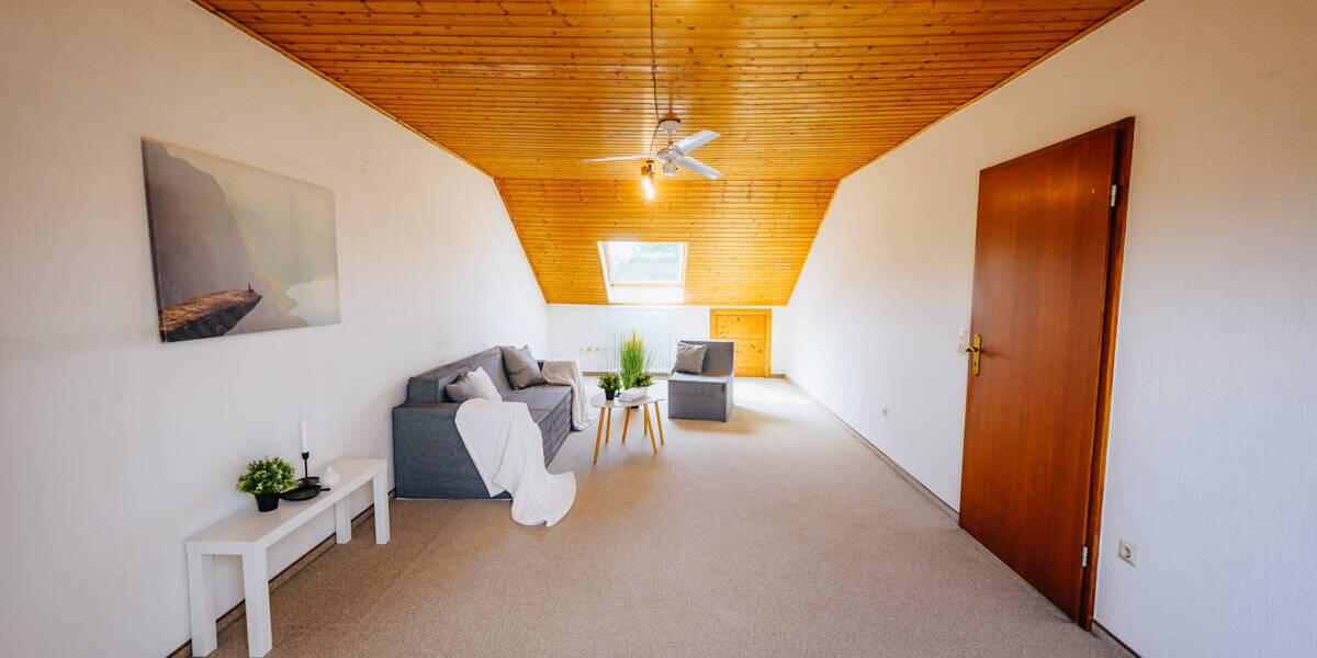Reihenmittelhaus Bielefeld Sennestadt - 6 Zimmer, 172 m&sup2;, 335.000&euro; | Angebot:26344476
