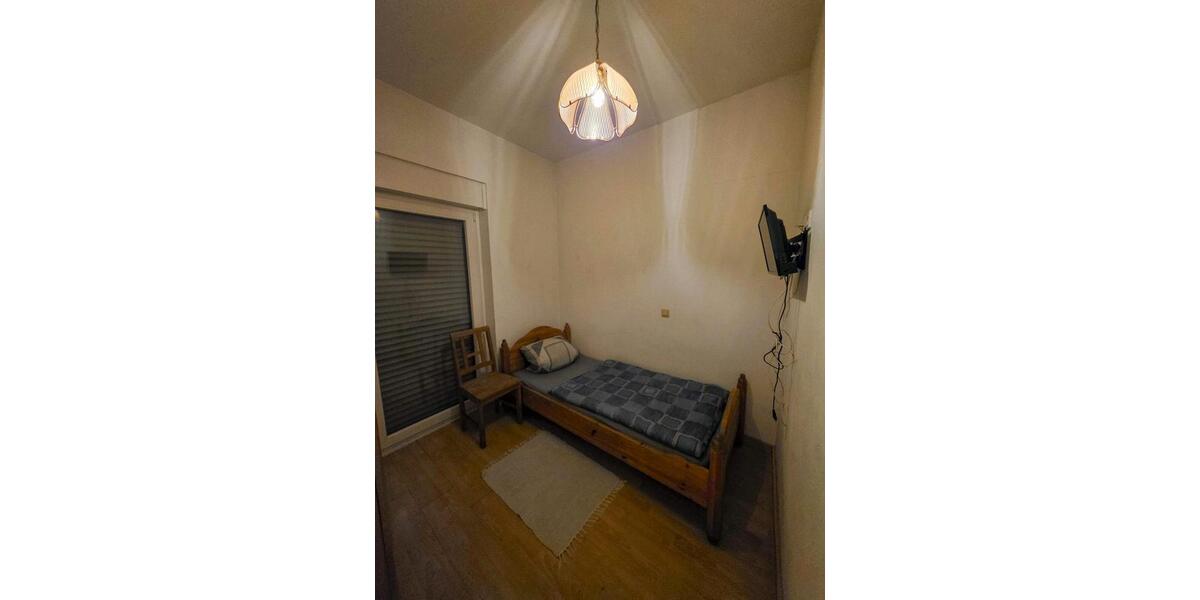 Hochparterre Bielefeld Mitte - 3 Zimmer, 45 m&sup2;, 710&euro; | Angebot:25484217