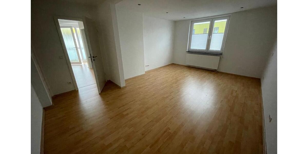 Erdgeschoßwohnung Bielefeld Heepen - 2.5 Zimmer, 81 m&sup2;, 570&euro; | Angebot:26395062