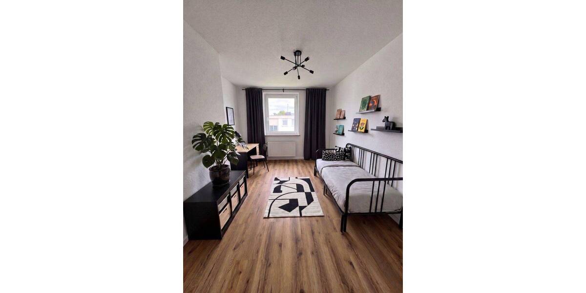 Etagenwohnung Bünde - 4 Zimmer, 81 m&sup2;, 870&euro; | Angebot:26915853