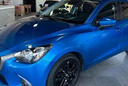 Mazda 2 75.000 km 12.450 € Paderborn 33106