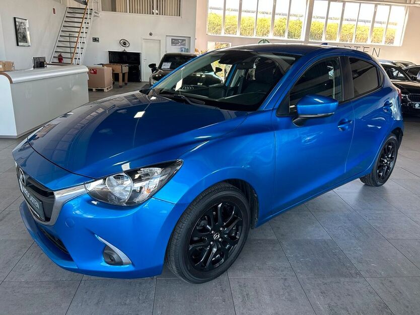 Mazda 2 75.000 km 12.450 € Paderborn 33106