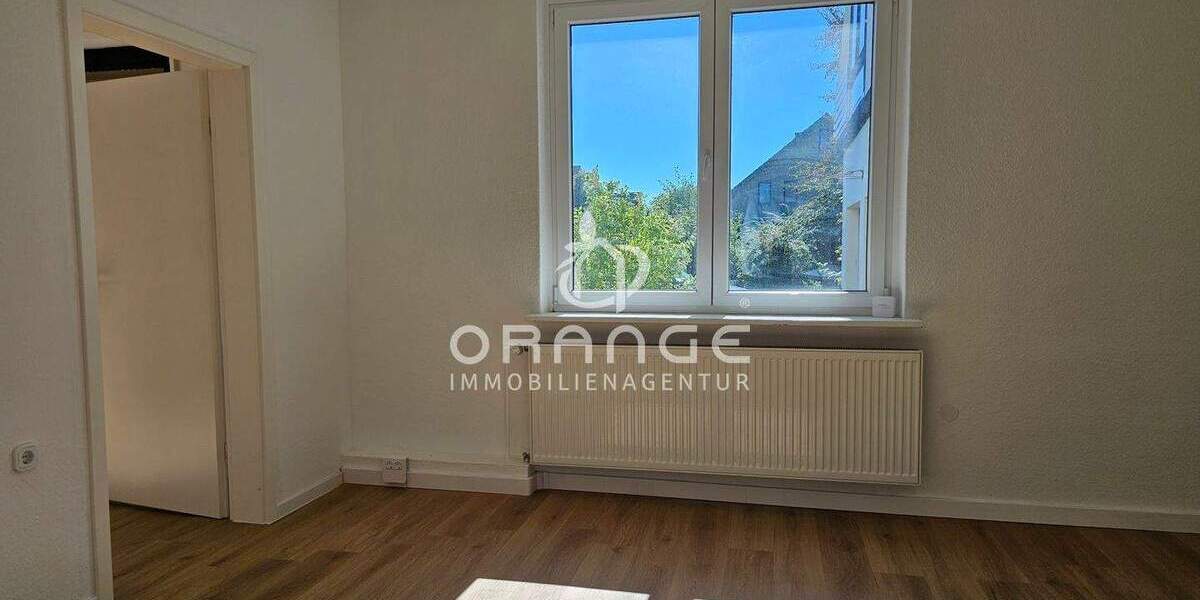 ***Mehrfamilienhaus mit Baugrundstück - Abschlussorientierte Verkaufsbereitschaft*** 1 zimmer