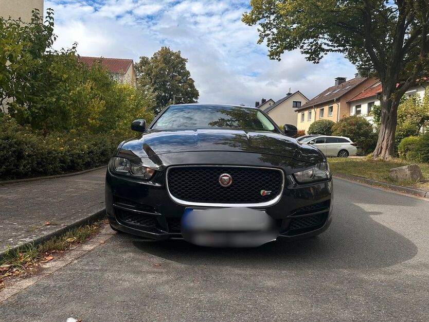 Jaguar XE 144.700 km 9.995 € Bielefeld 33613