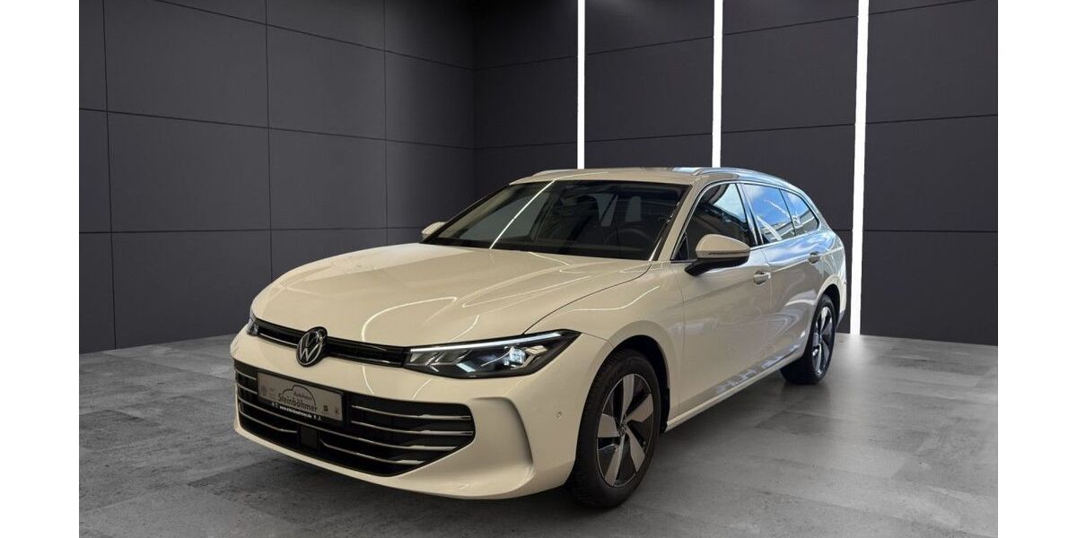 VW Passat 29.305 km 30.640 &euro; Schloß Holte-Stukenbrock 33758