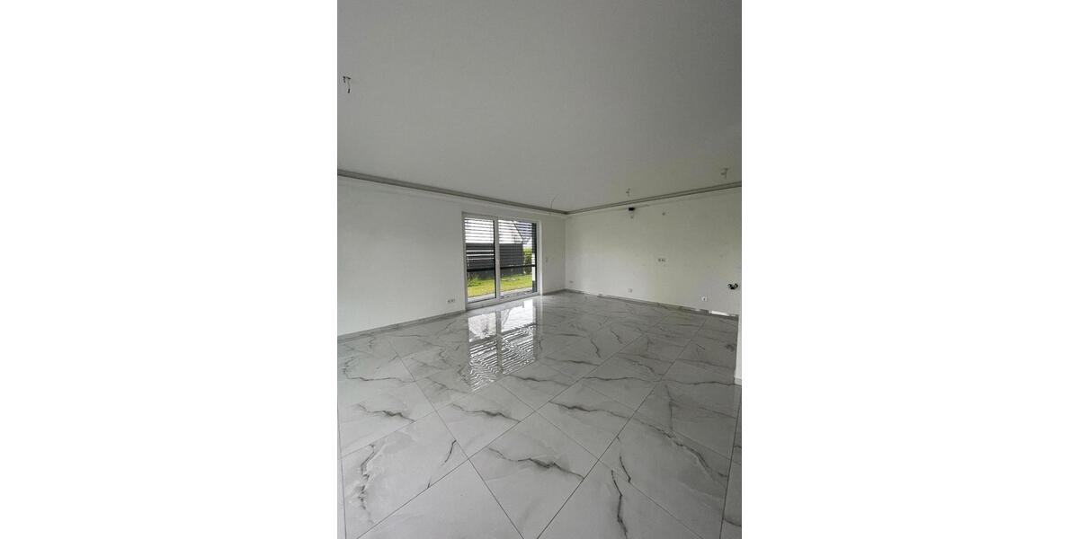 Doppelhaushälfte Bad Salzuflen Biemsen-Ahmsen - 4 Zimmer, 100 m&sup2;, 1.400&euro; | Angebot:24592319