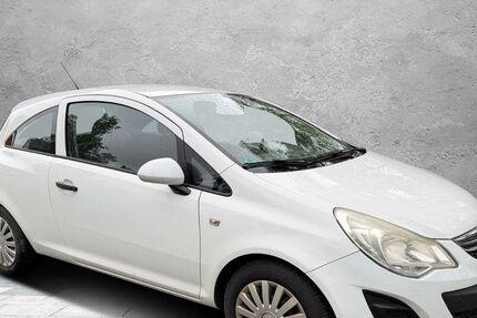Opel Corsa 138.000 km 2.899 &euro; Detmold 32758