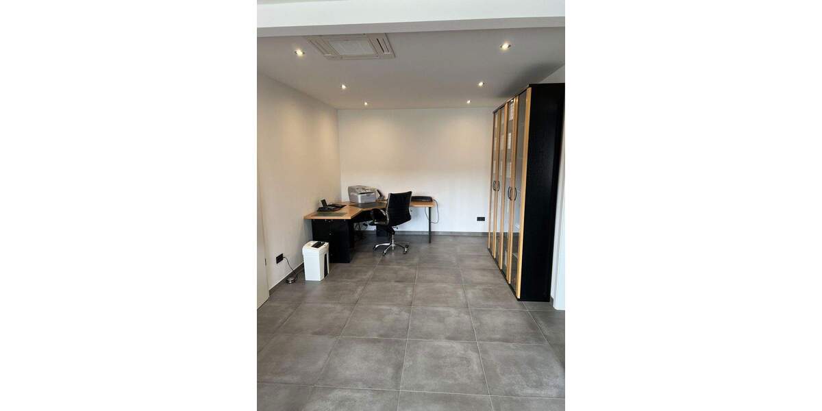 Gewerbeobjekt Leopoldshöhe Asemissen - 1.870.000&euro; | Angebot:25375473