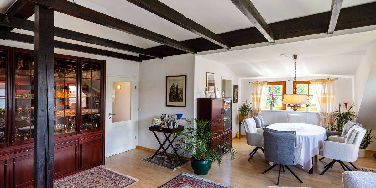 Mehrfamilienhaus, Wohnhaus Halle/Westf. Hesseln - 6 Zimmer, 157 m&sup2;, 368.000&euro; | Angebot:26909170