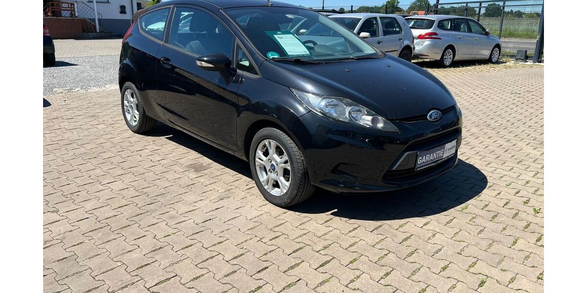 Ford Fiesta 156.000 km 3.999 &euro; Löhne Mennighüffen 32584