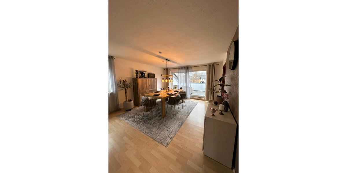 Dachgeschoßwohnung Bielefeld Jöllenbeck - 1 Zimmer, 60 m&sup2;, 710&euro; | Angebot:25764248