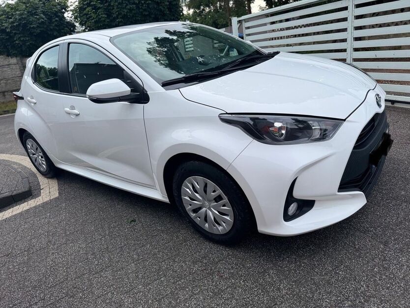 Yaris