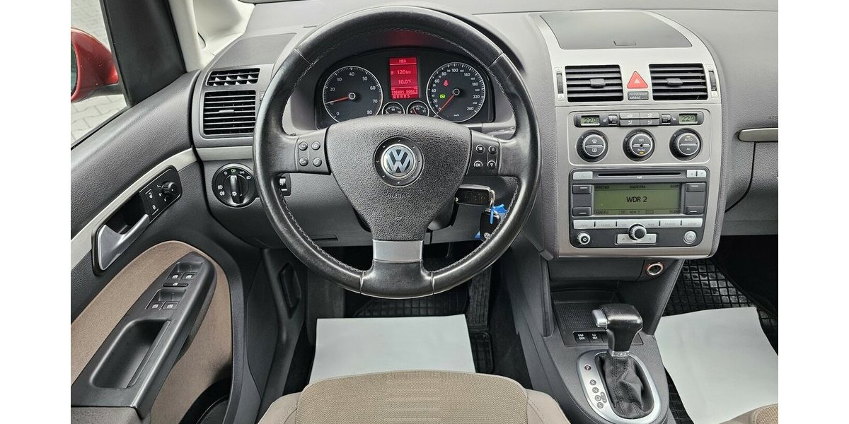 VW Touran 1.4 TSI Highline NAVI Bi-XENON PDC AHK 195.880 km 4.990 &euro; Löhne 32584