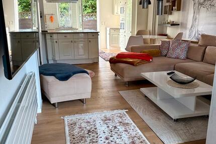 Wohnung für Rentner! Eine kleine Wohnung komplett eingerichtet zimmer