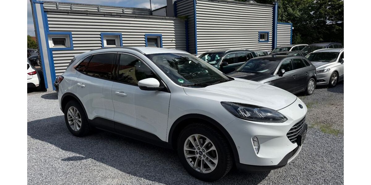 Ford Kuga 169.000 km 12.999 &euro; Detmold 32758