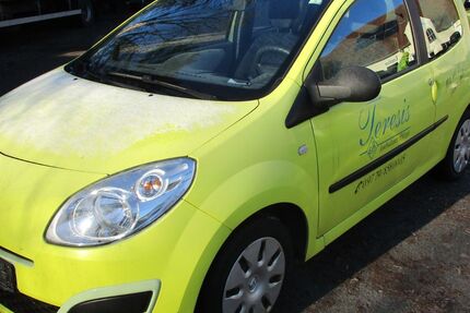Renault Twingo 351.000 km 666 &euro; Vlotho 32602