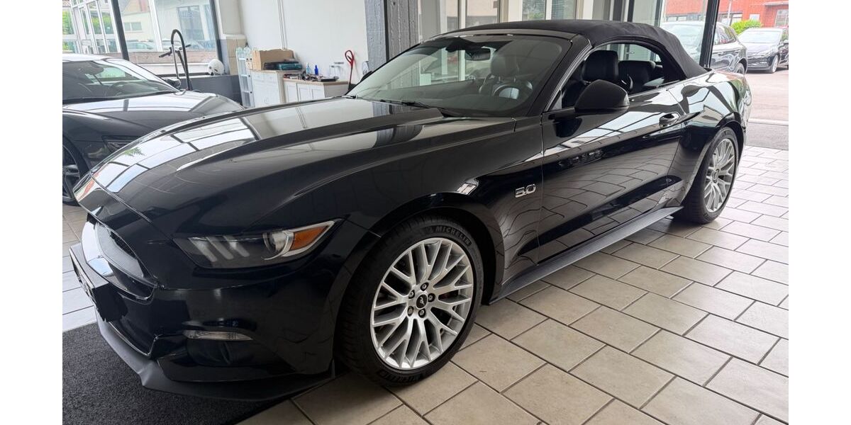 Ford Mustang 87.000 km 32.950 &euro; Detmold 32756