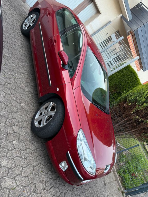 Peugeot 407 162.000 km 2.450 € Bad salzuflen 32107