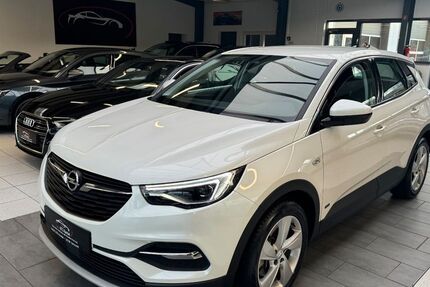 Opel Grandland (X) 49.000 km 17.900 &euro; Detmold 32758