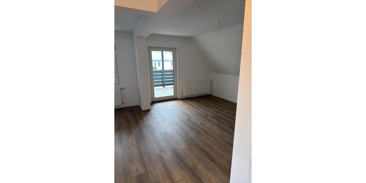 Dachgeschoßwohnung Herzebrock-Clarholz Clarholz - 3 Zimmer, 76 m&sup2;, 760&euro; | Angebot:25143750