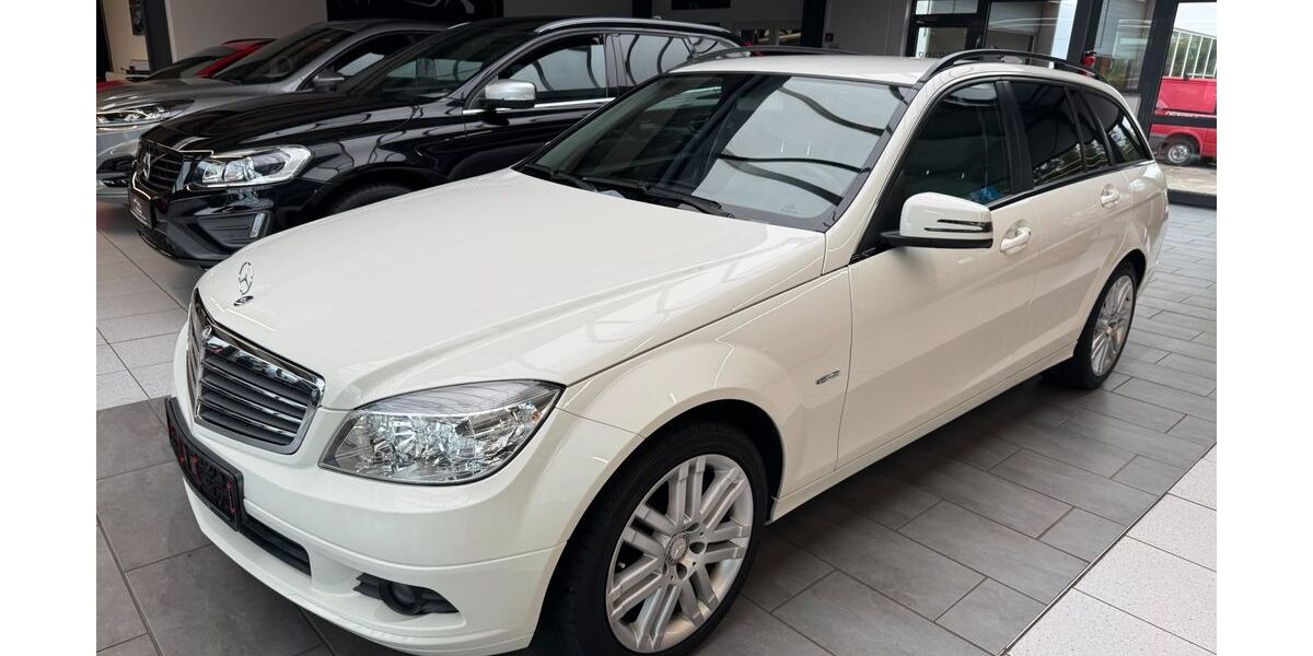 Mercedes-Benz C 250 176.000 km 7.450 € Detmold 32758