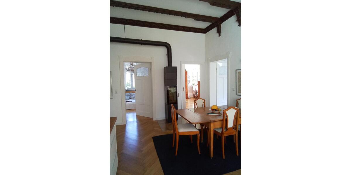 Hochparterre Detmold Hiddesen - 4 Zimmer, 150 m&sup2;, 370.000&euro; | Angebot:27146045
