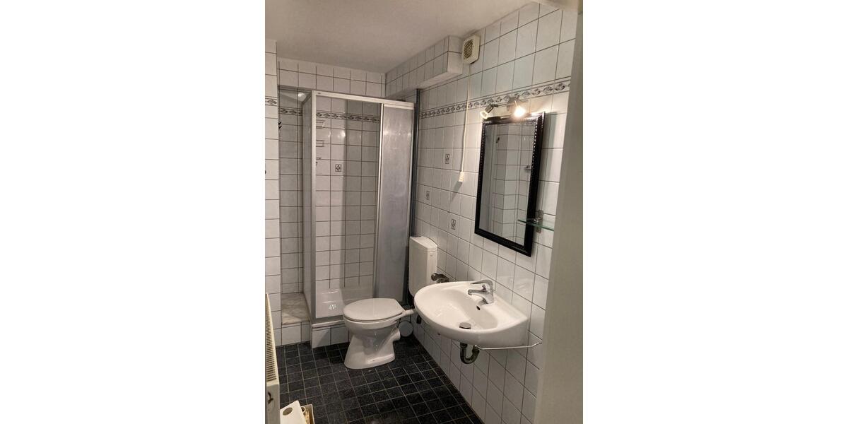 Single Souterrainwohnung ab 0426 oder früher DT-Pivitsheide VL 2 zimmer