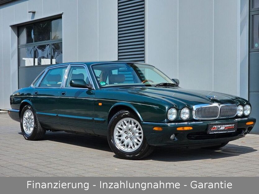 XJ8