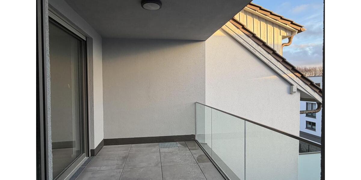 Wohnen am Obersee! Neubau 3-Zimmer-Wohnung mit Loggia 3 zimmer