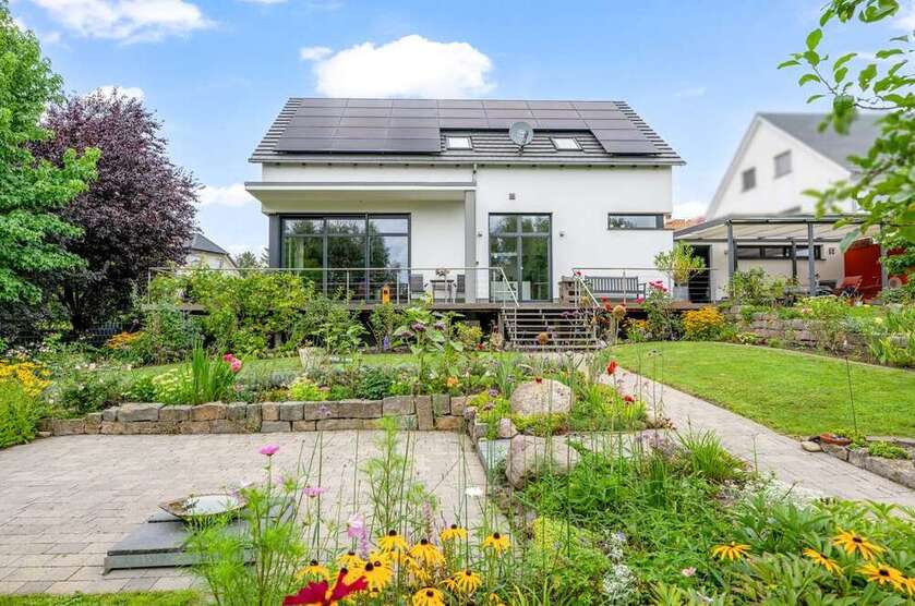 Haus zum Kaufen in Leopoldshöhe 899.000 € 200 m²