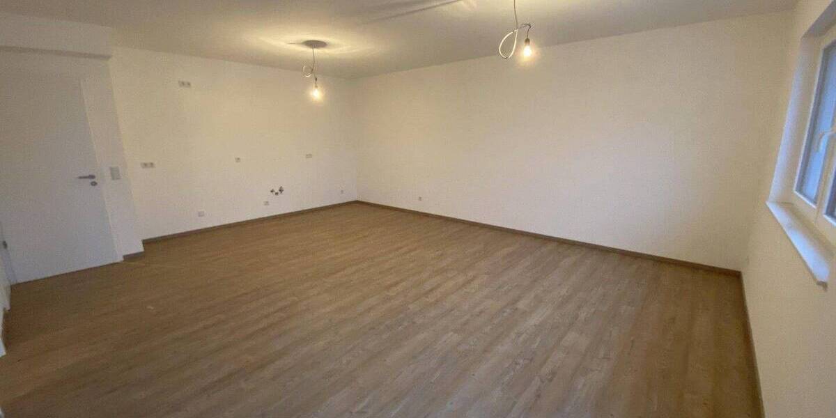 Etagenwohnung Borgholzhausen - 3 Zimmer, 77 m&sup2;, 924&euro; | Angebot:26872116
