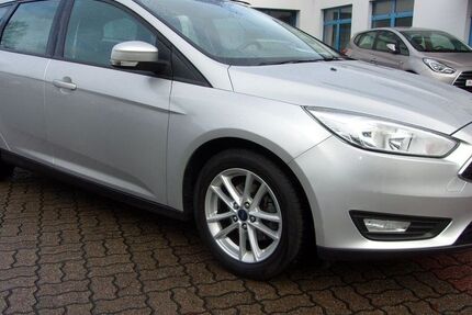 Ford Focus 70.000 km 9.500 &euro; Herford 32051