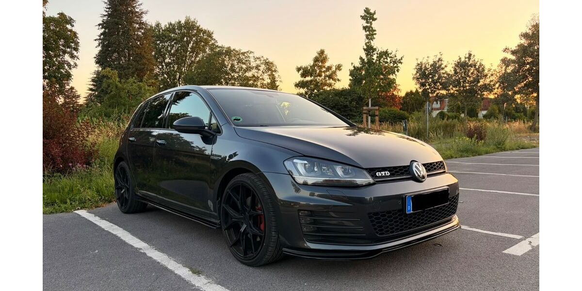 VW Golf 135.000 km 16.300 &euro; Halle 33790