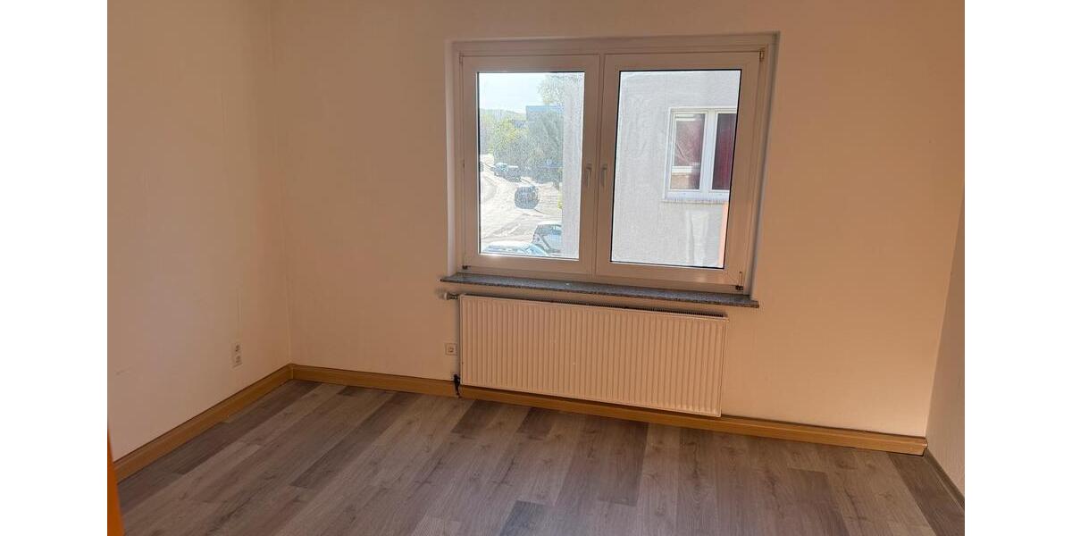 Etagenwohnung Bad Salzuflen - 3 Zimmer, 68 m&sup2;, 525&euro; | Angebot:26397836