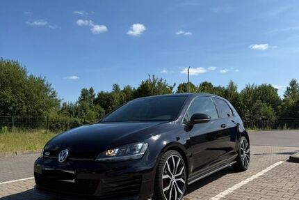 VW Golf 129.999 km 17.499 &euro; Bielefeld 33613