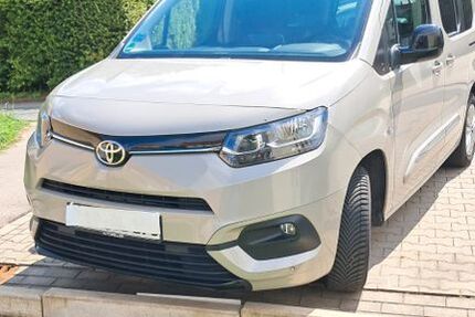Toyota Proace City 39.000 km 22.890 &euro; Detmold 32756