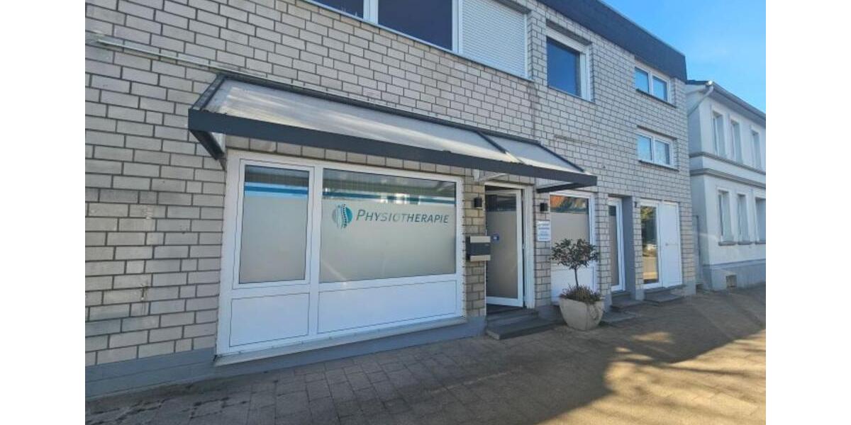 Leopoldshöhe PhysiopaxisBüroraum zur vermieten ca.80m²(50+30m²) zimmer