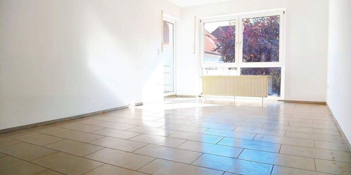 Etagenwohnung Gütersloh Innenstadt - 3 Zimmer, 72 m&sup2;, 225.000&euro; | Angebot:25755901
